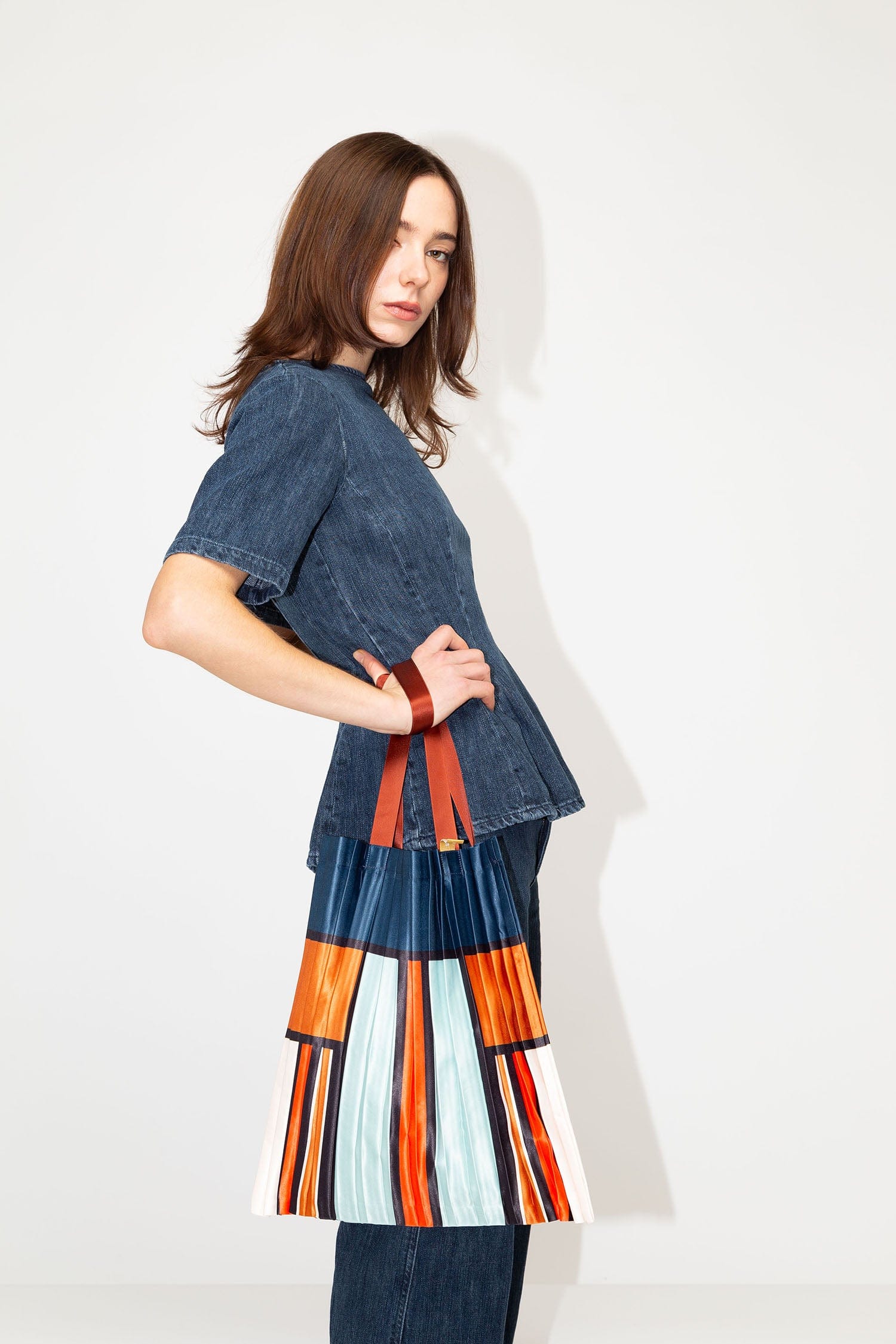 Multitudes Bags Tote bag plissettata in raso Chia