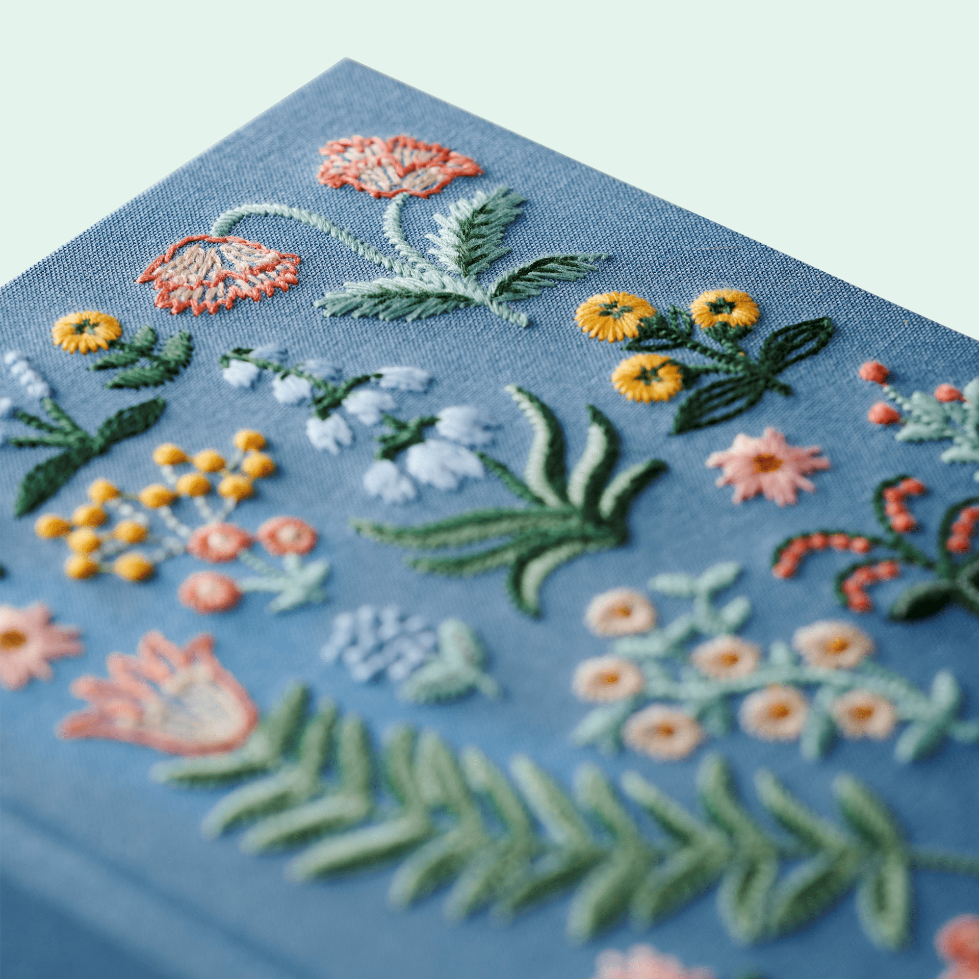 Rifle Paper Quaderni Fabric Journal Menagerie Rifle Paper - ricamato
