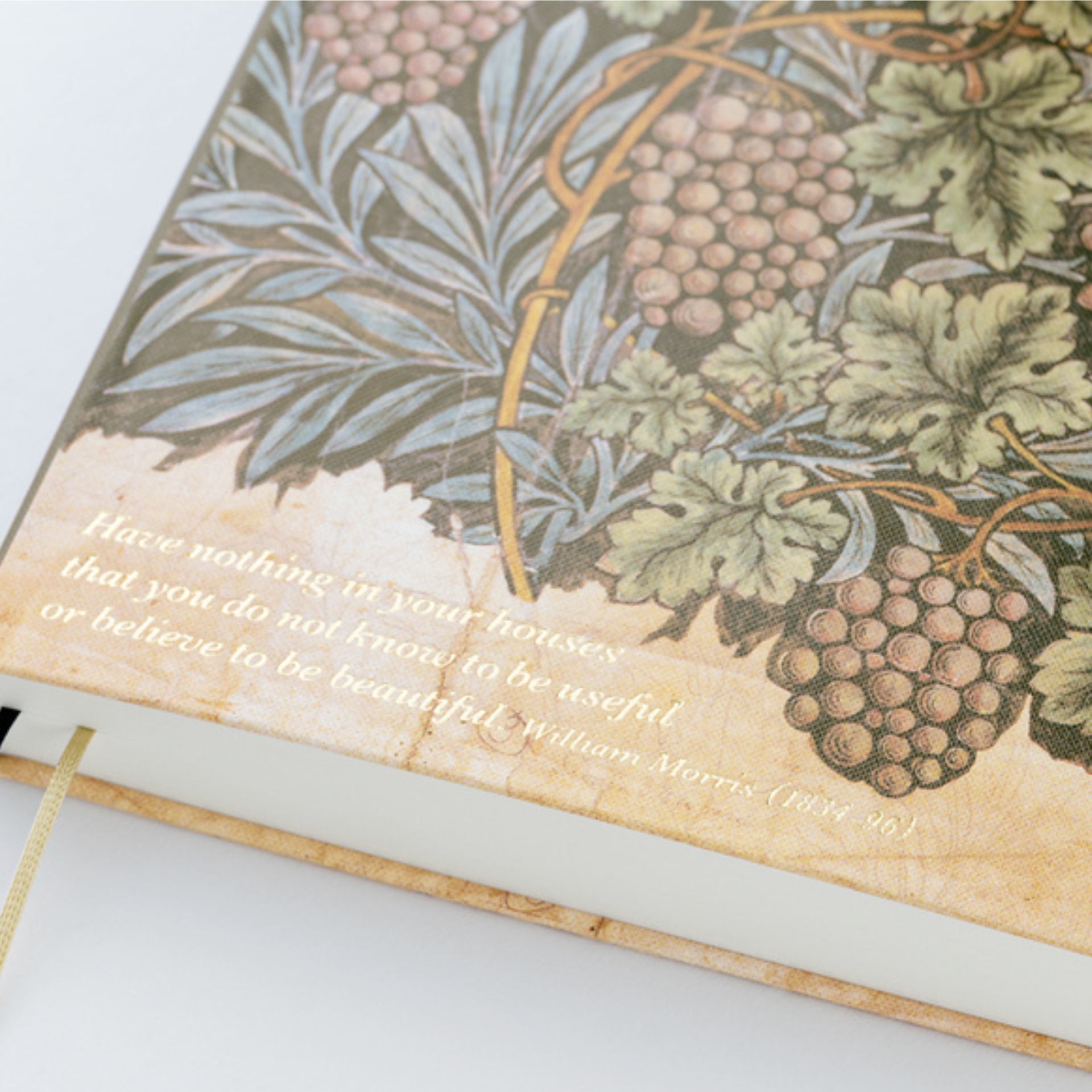 Hobonichi HON A5 2027  - V&A Vine