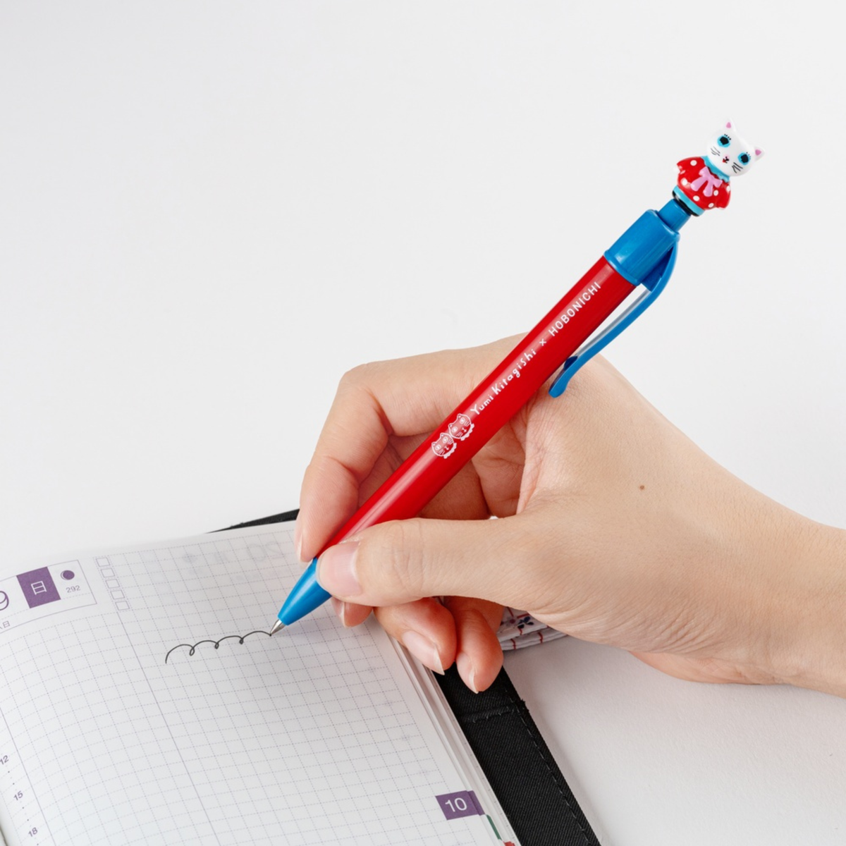 Hobonichi Accessories: Ballpoint Pen White Cat