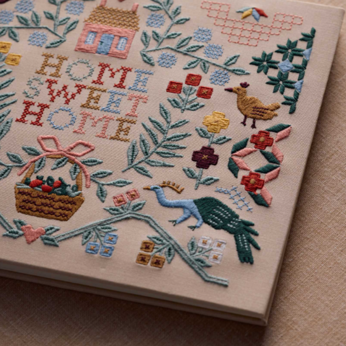 Guest Book Rifle Paper Home Sweet Home - ricamato (Copia)