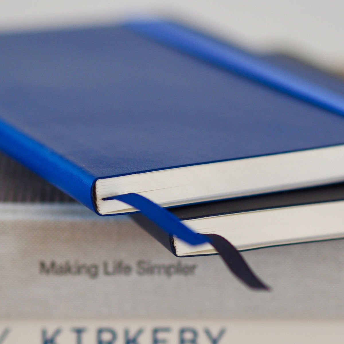 Flow Notebook Medium - Blue