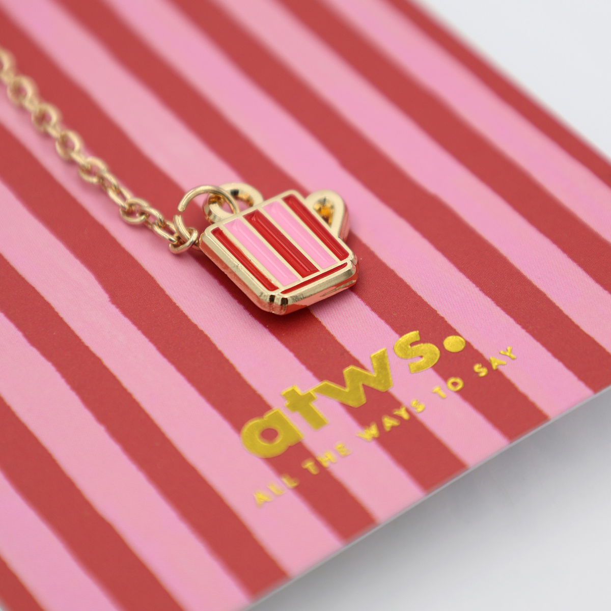 Spilla Tea Time + Chain