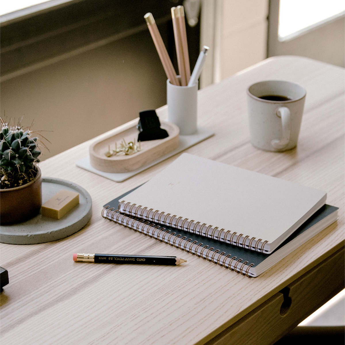 Agenda Year Task Planner 2027 - Compact Green