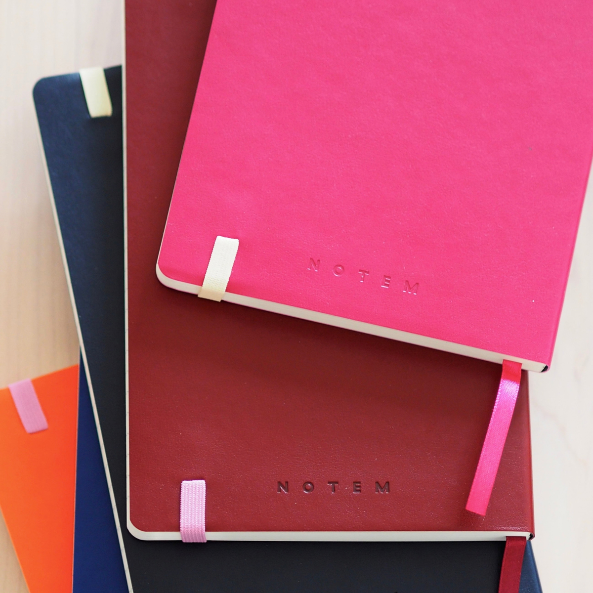 Flow Notebook Medium - Dark Rose
