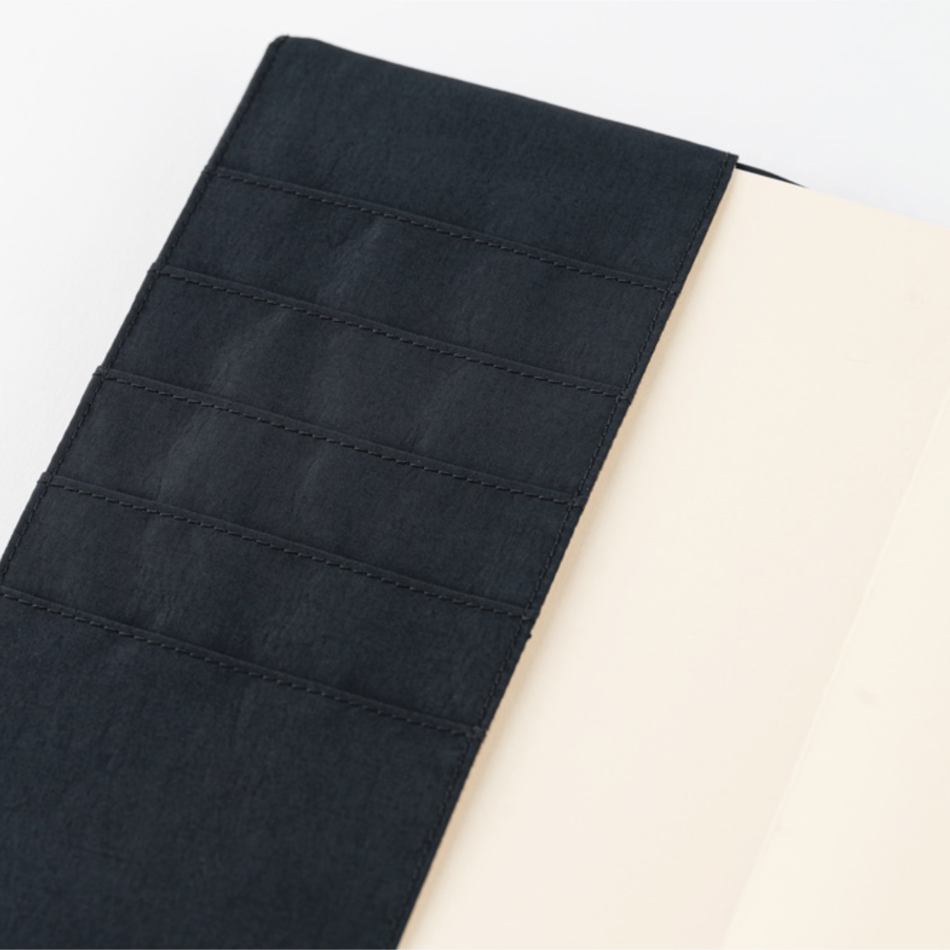 Cover Cousin A5 Tragen - Black