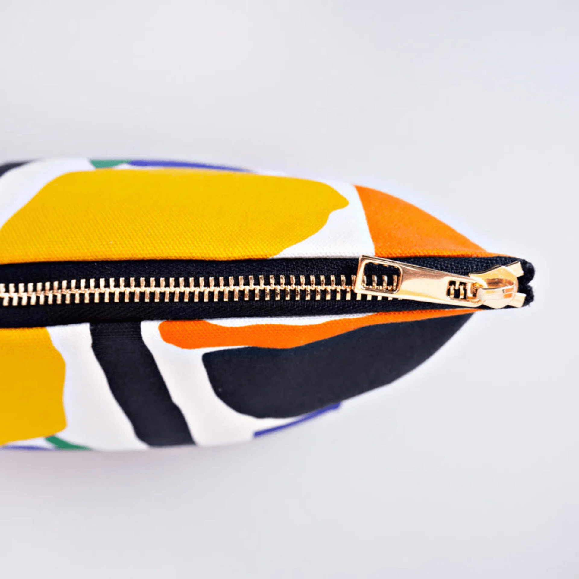 The Completist Accessori Astuccio Madrid Zip Case