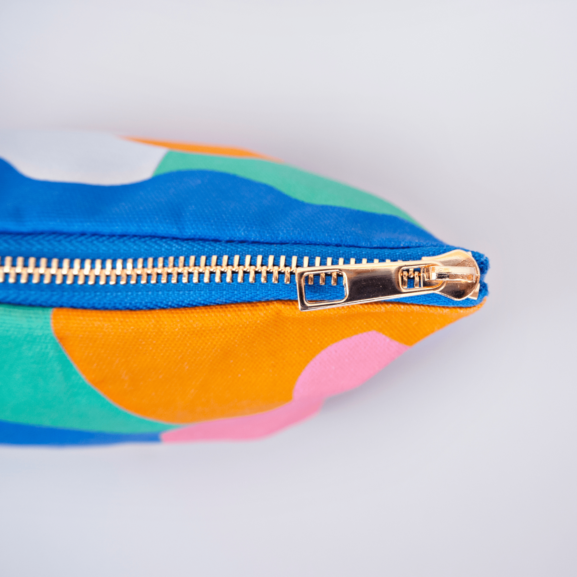 The Completist Accessori Astuccio Miami Zip Case