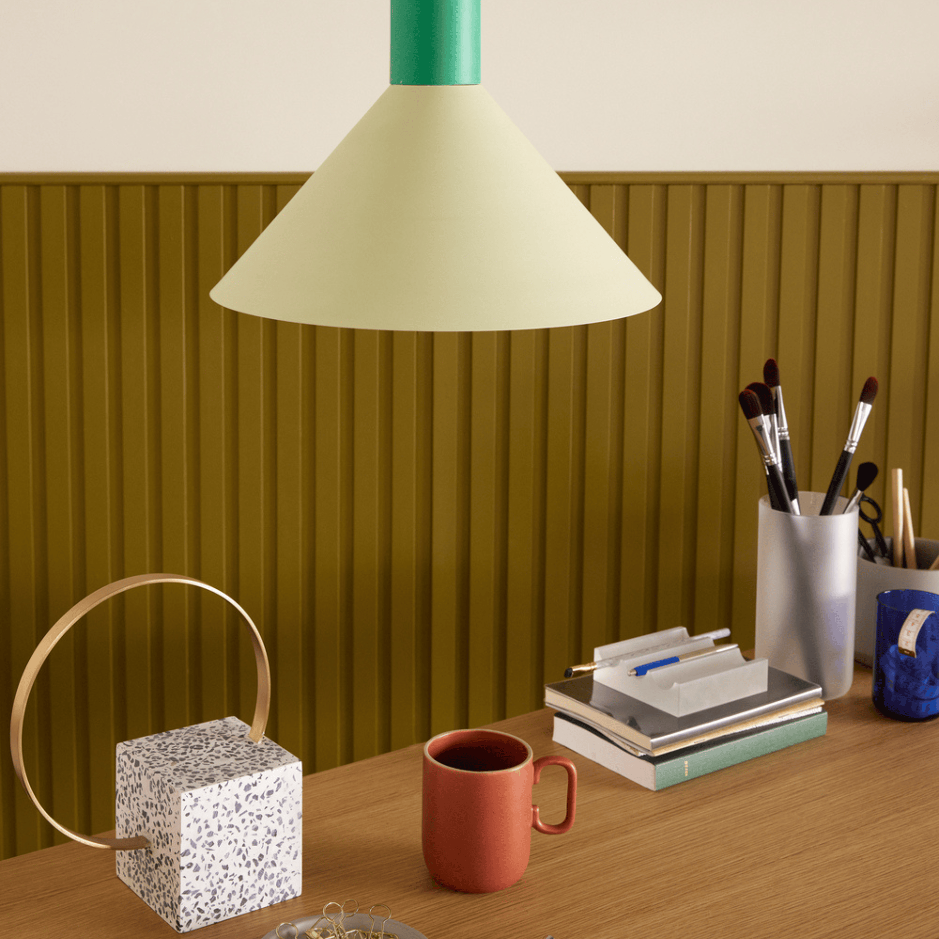 Hübsch Accessori per la scrivania Wave Organiser Frosted