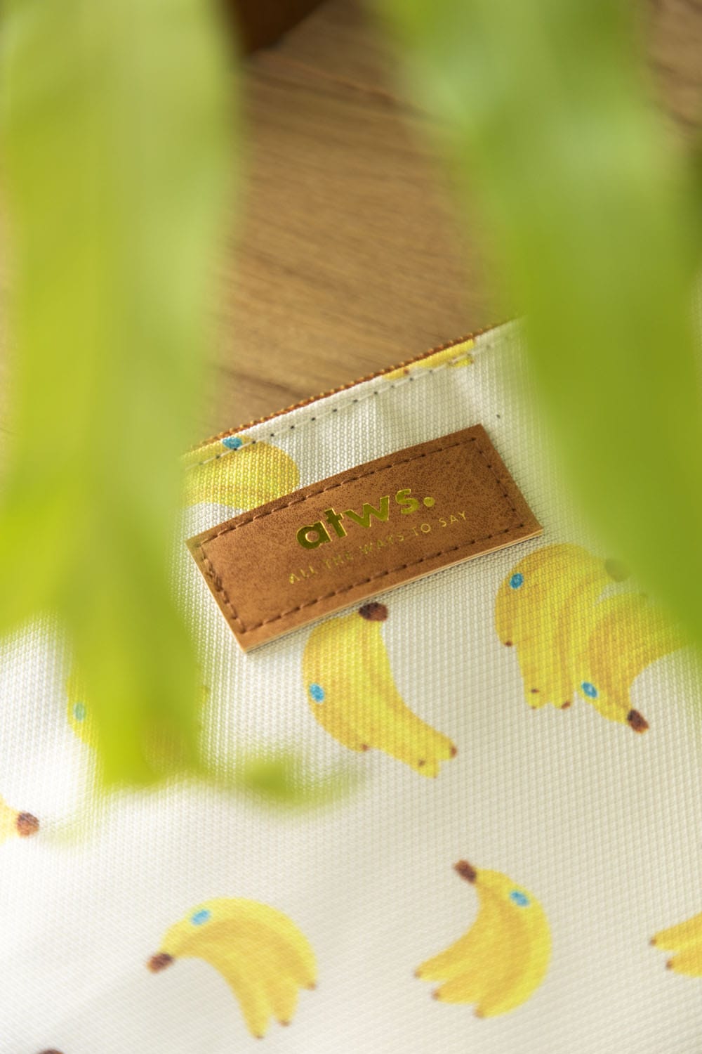 All The Way To Say Accessori Pochette Bananas