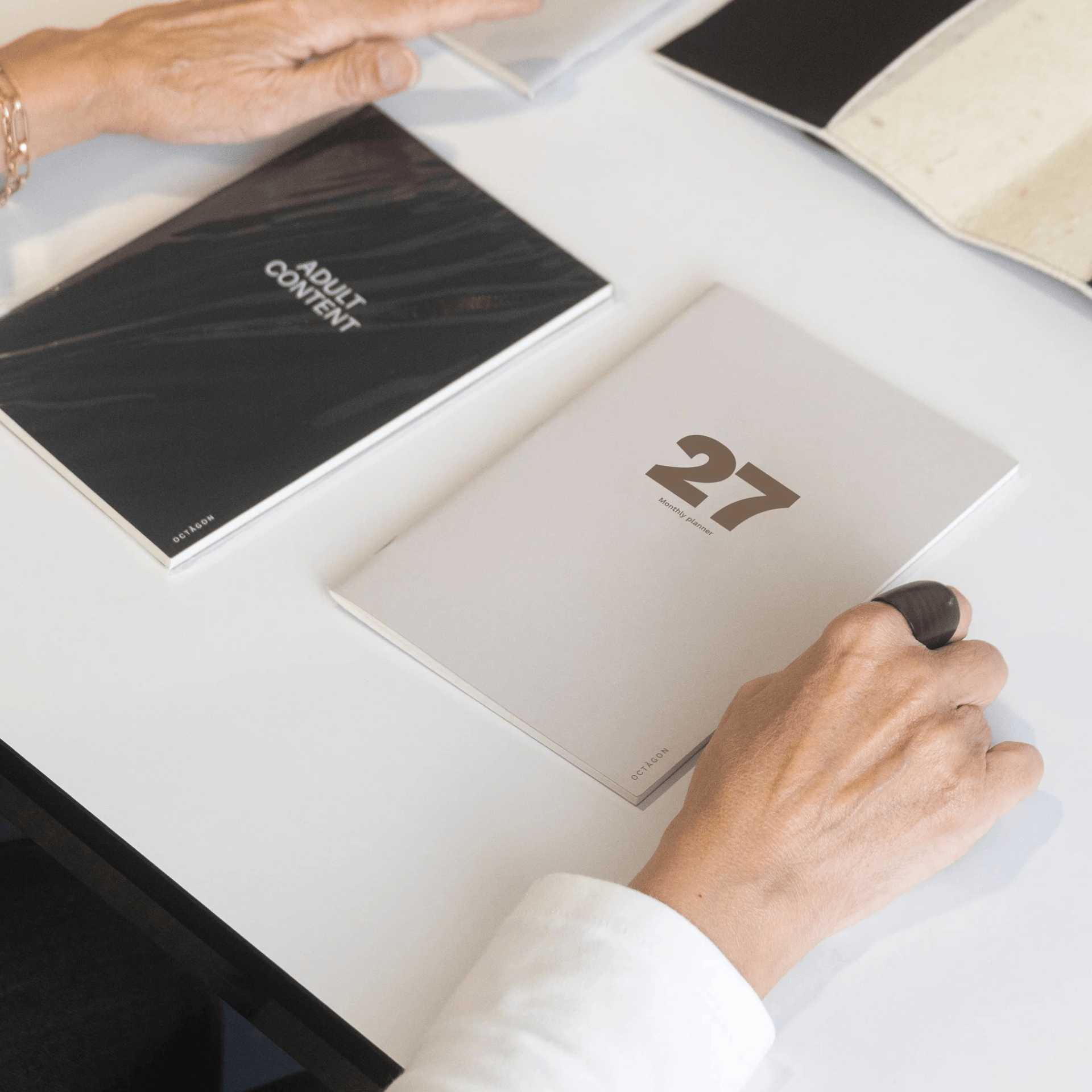 Octagon Agenda Agenda Monthly Plus 2027