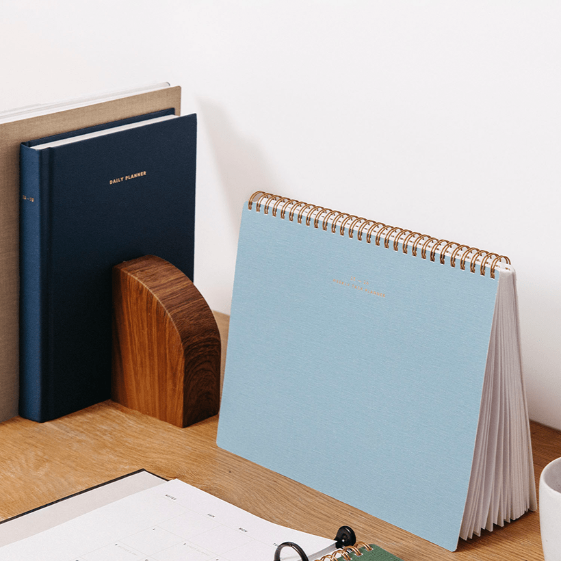 Appointed Agenda Weekly Task Planner Horizontal 2025/2026 Chambray Blue