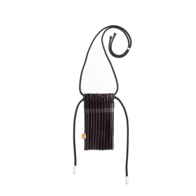 Multitudes Bags Mini bag plissettata in raso Ruby