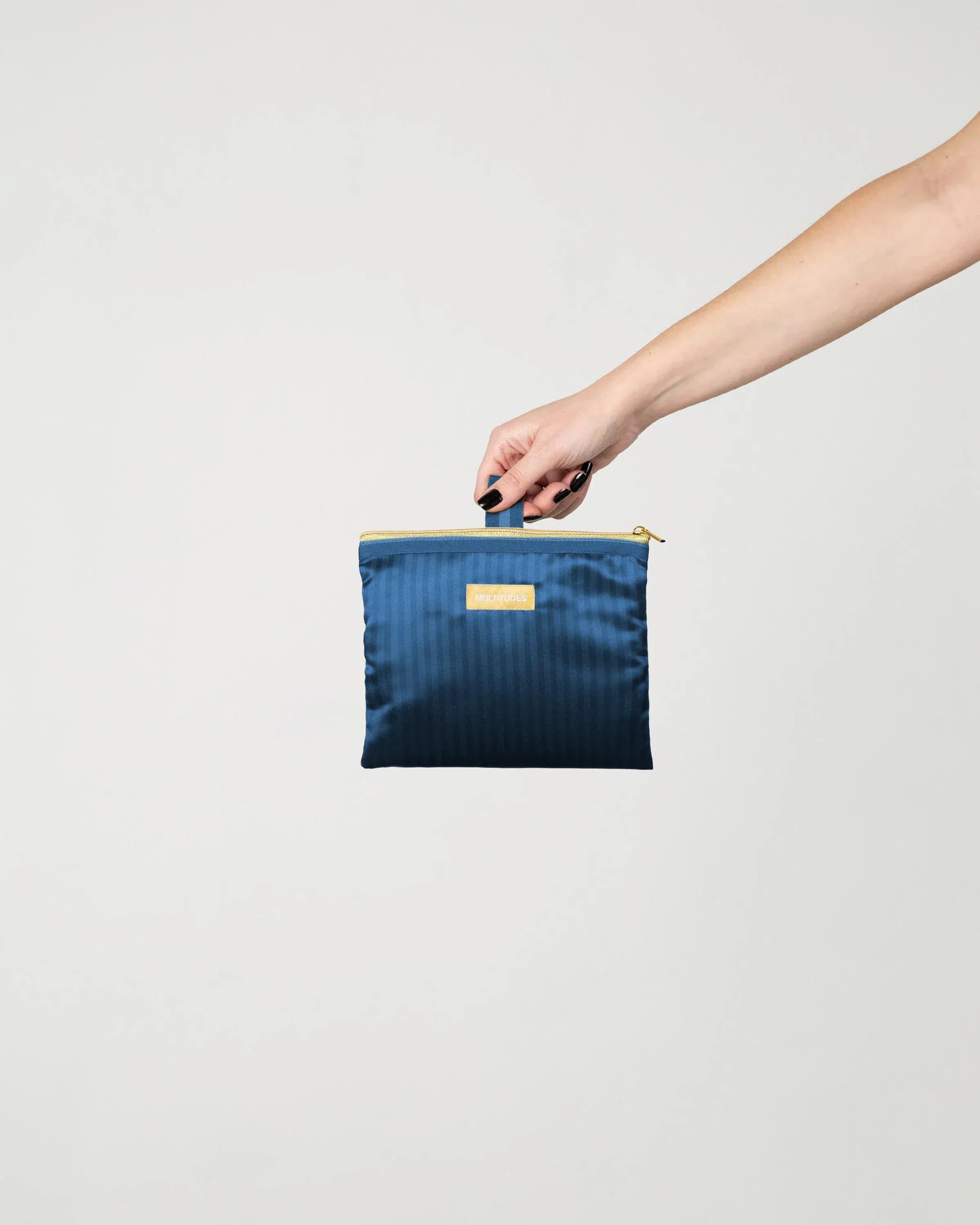 Multitudes Bags Pochette in raso Charlize