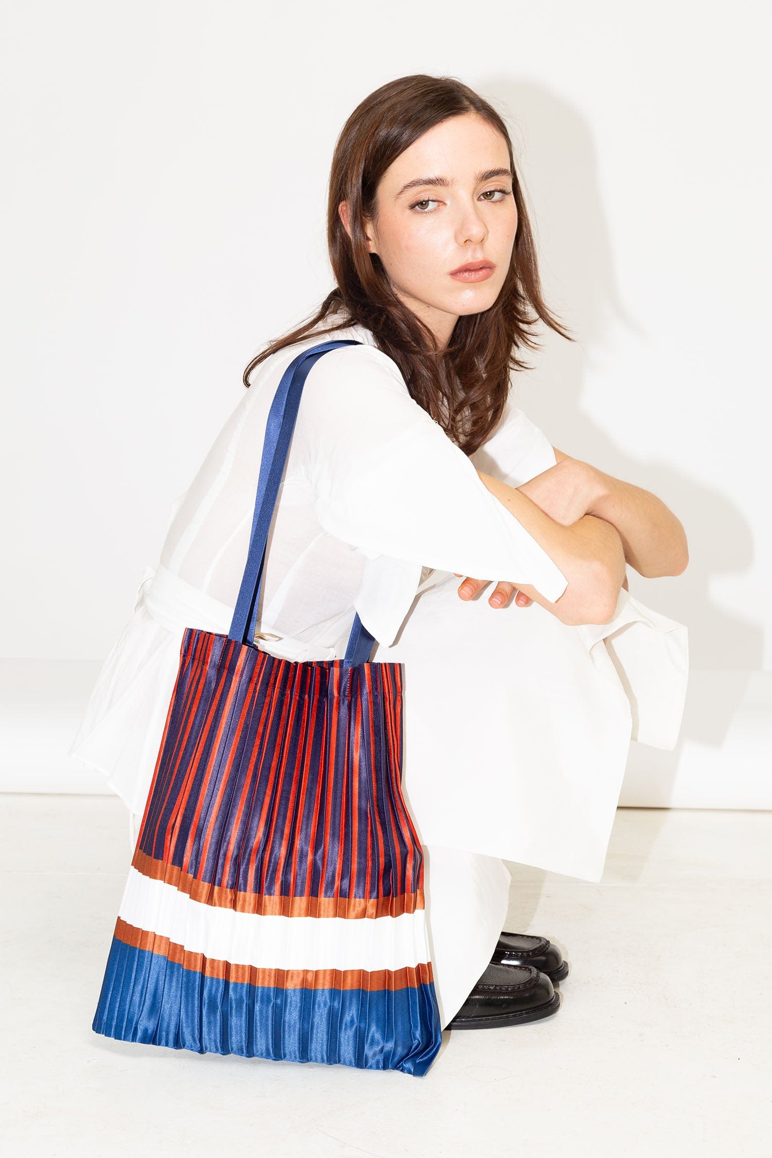 Multitudes Bags Tote bag plissettata in raso Chiavari