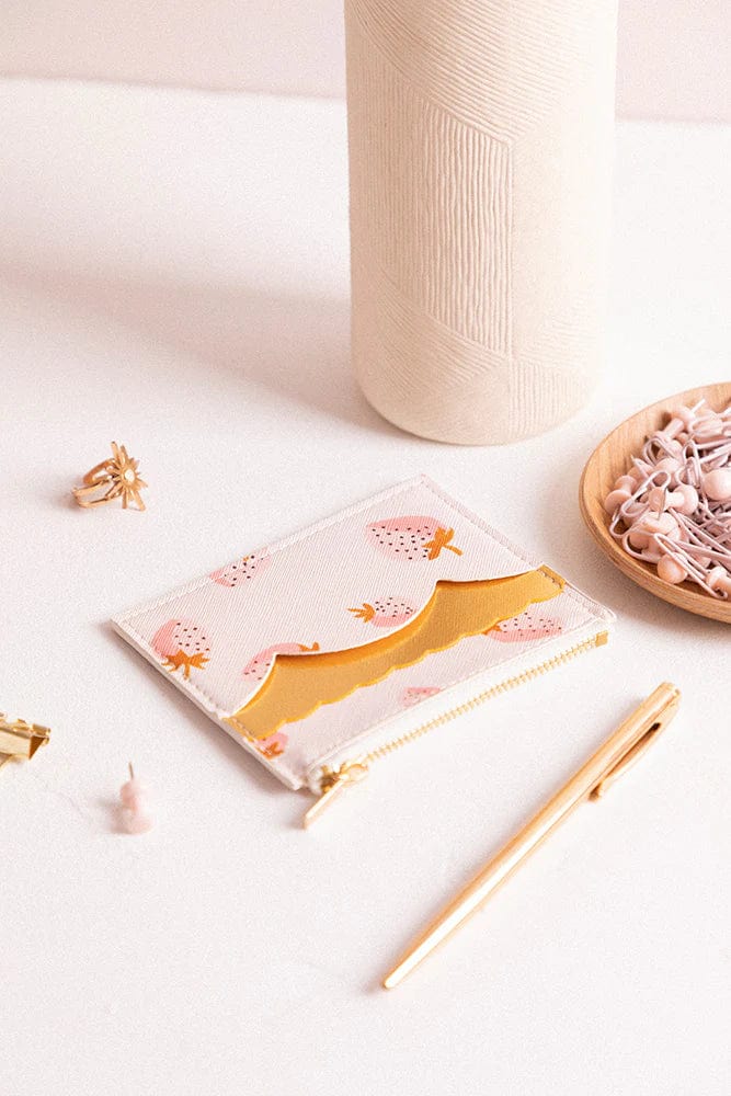 All The Way To Say Bags Wallet - Strawberries