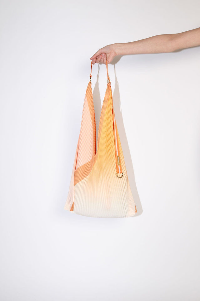 Multitudes Bags Y bag plissettata in raso Monica Nude