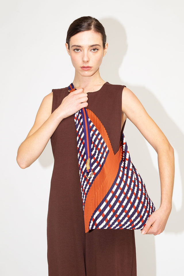 Multitudes Bags Y bag plissettata in raso Sophia Terracotta