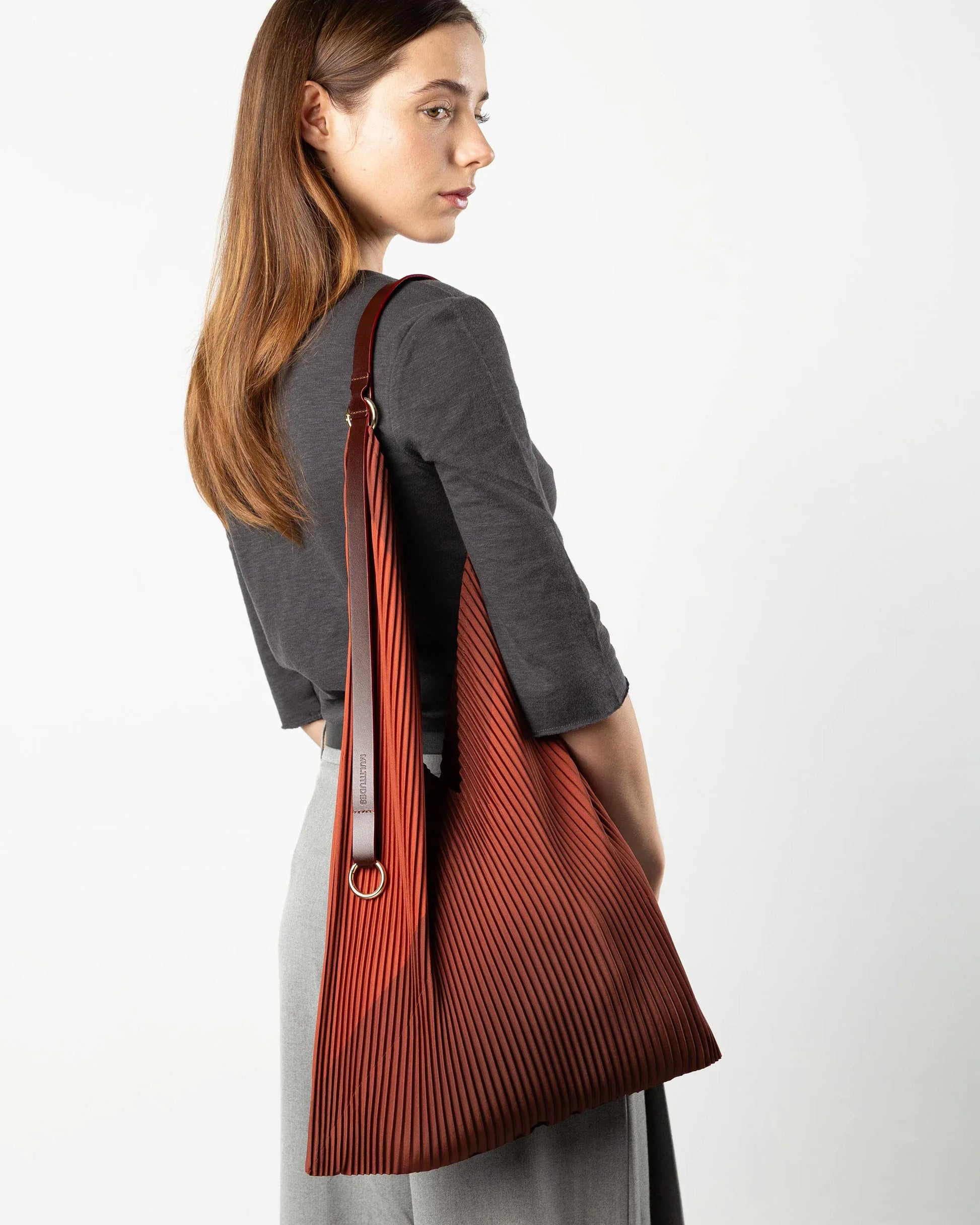 Multitudes Bags Y bag plissettata Leather - Angelina