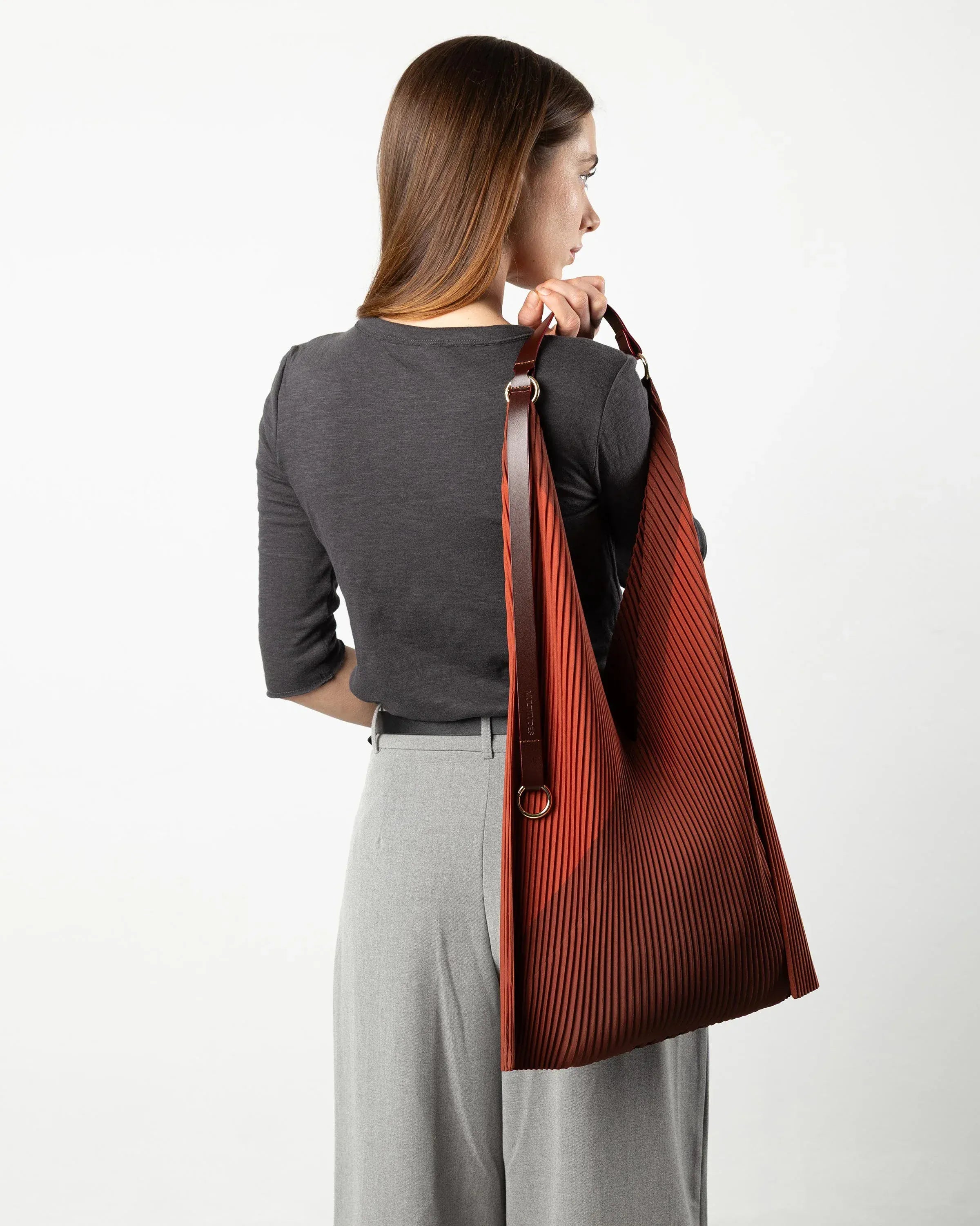 Multitudes Bags Y bag plissettata Leather - Angelina