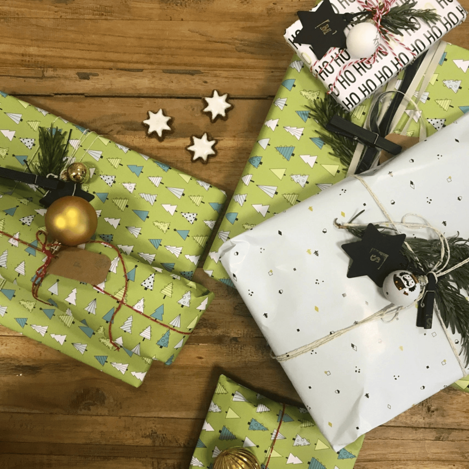 Kunst an Papier Carta regalo Foglio di carta regalo Christmas Green