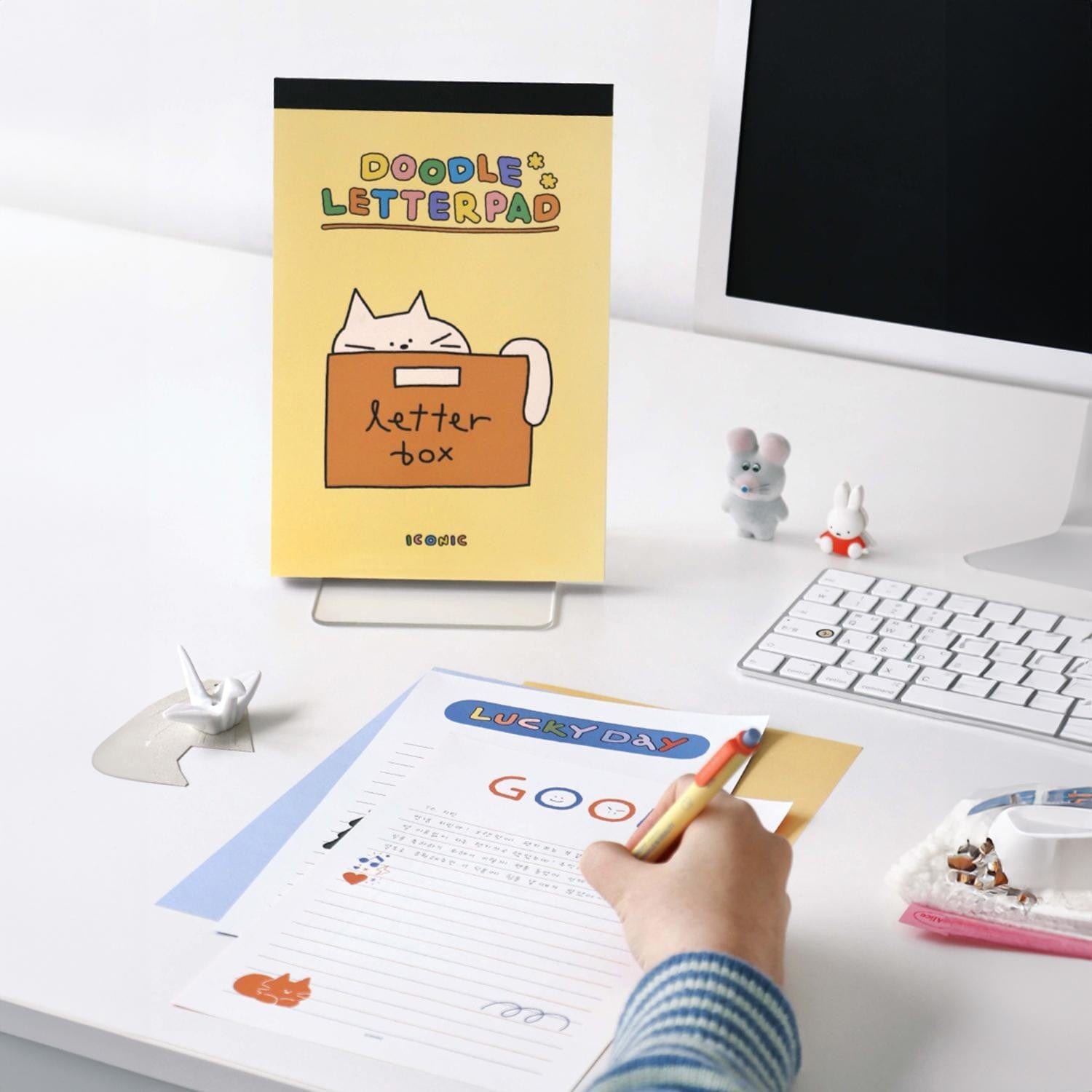 Iconic Carte da lettere Doodle Letter Pad