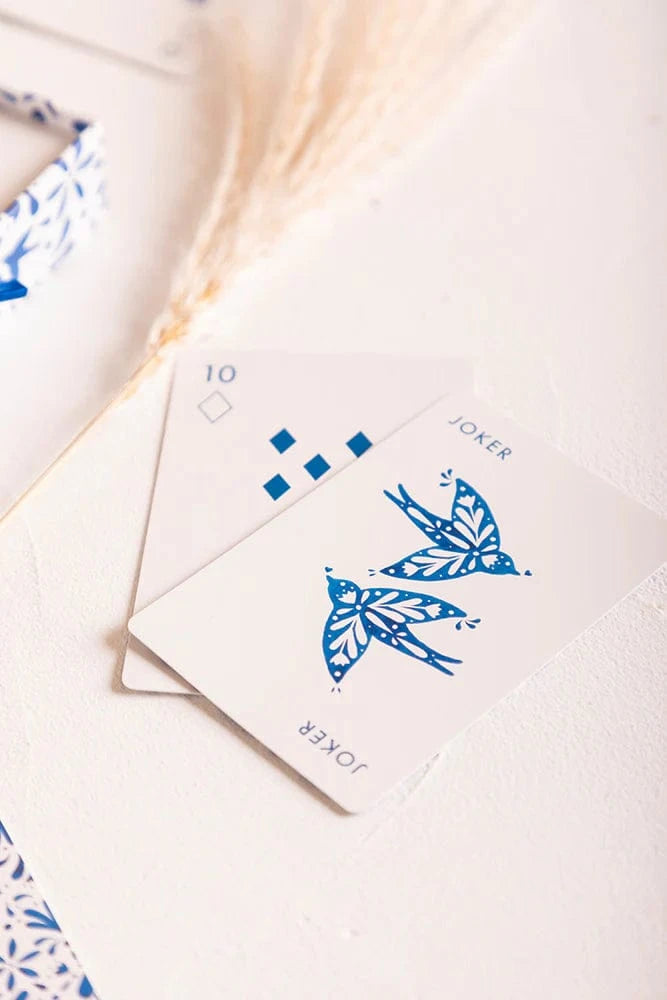 All The Way To Say Coffee Table Games Carte da gioco - Blue Swallows