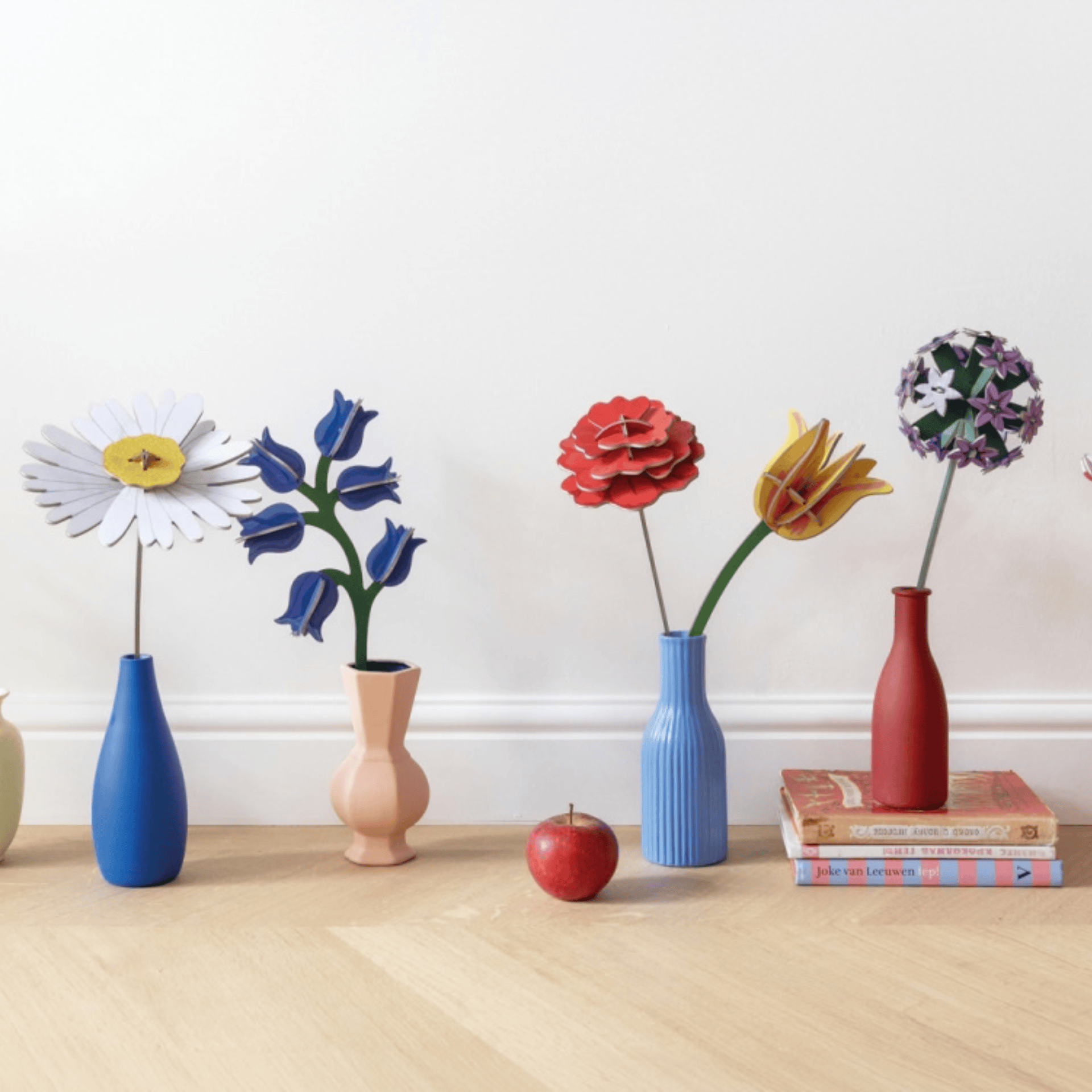 Studio Roof Decorazione parete Campanula