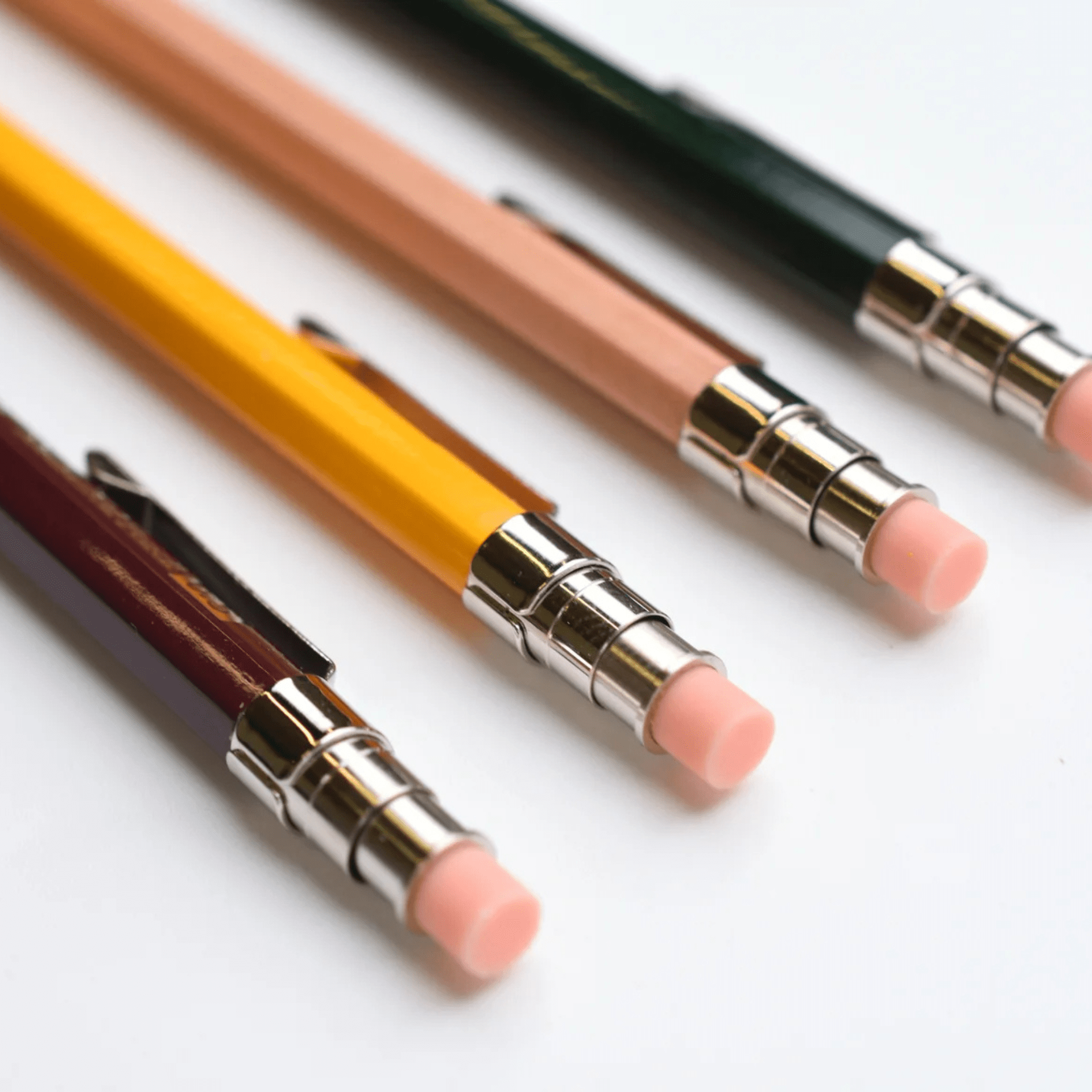 Penna Multifunzione Monteverde 9-in-1 - Mina 0,9mm, Fusto Metallo, In Astuccio
