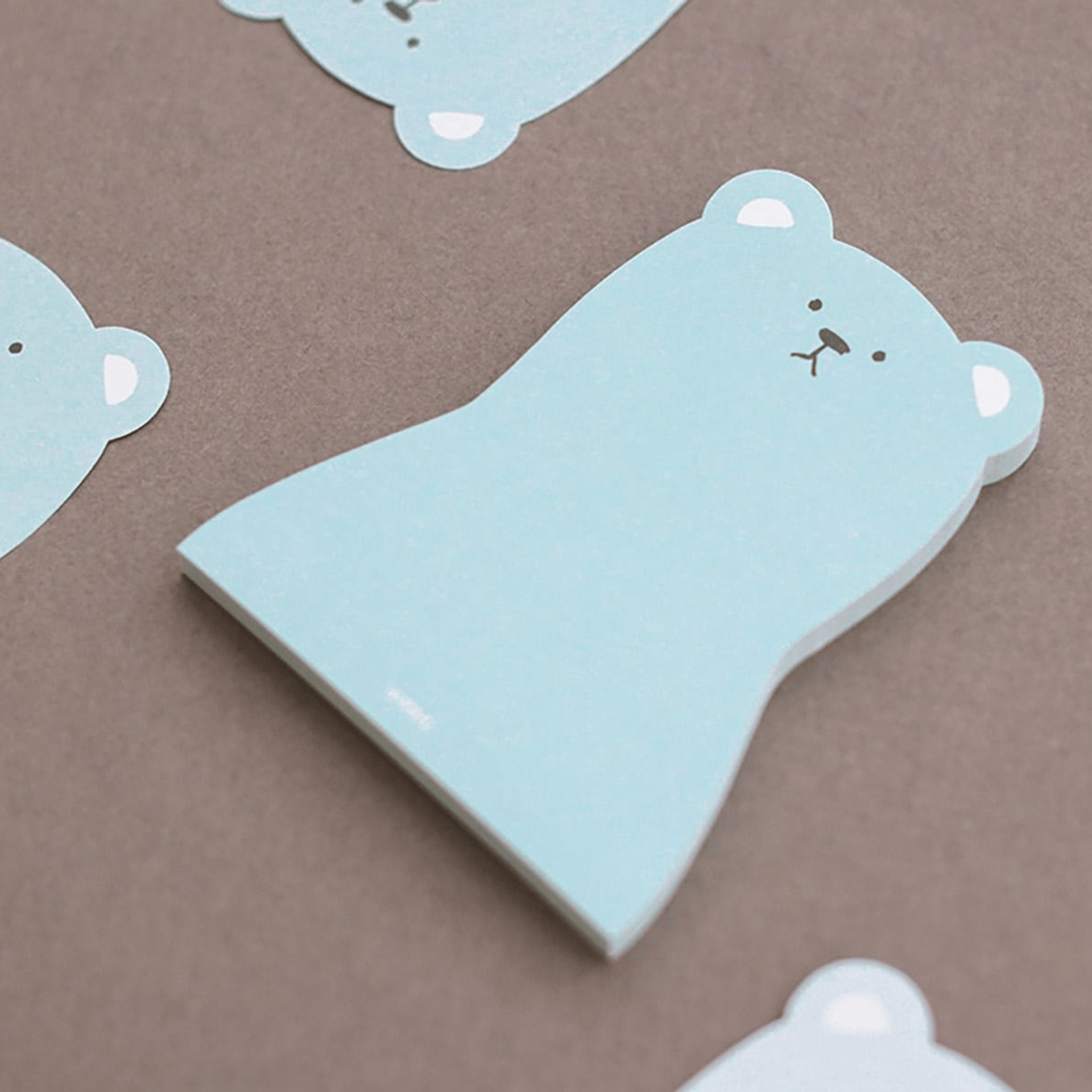 Iconic Notes Animal Memo - Bear