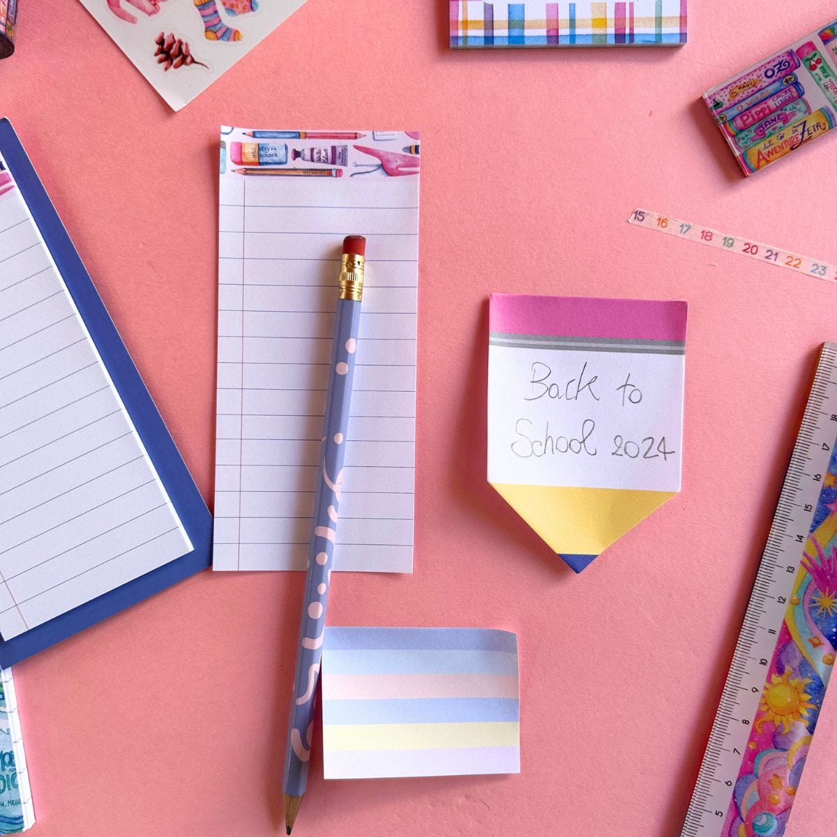 Very Wonder Notes Sticky Notes Desk