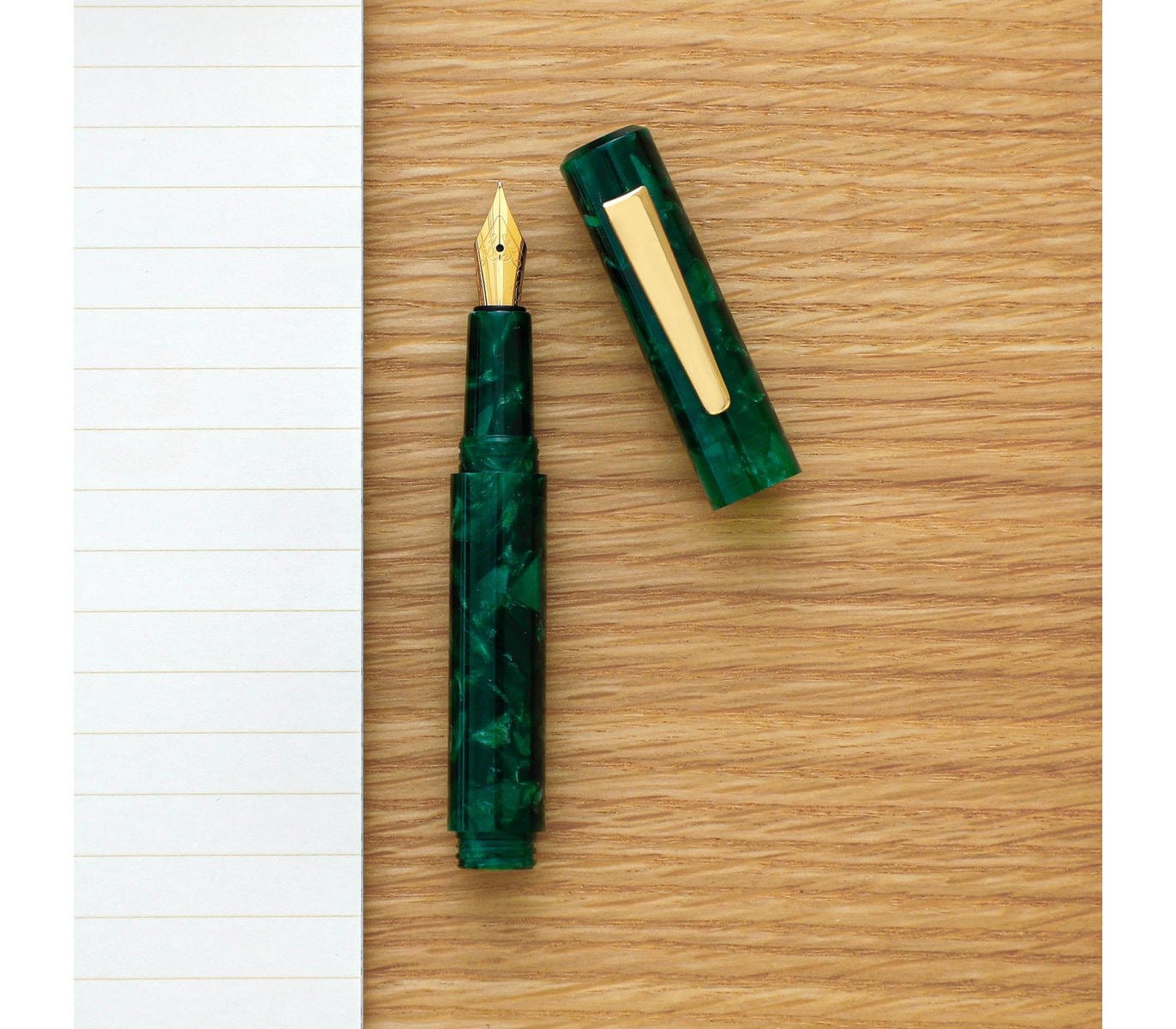 Hightide Penna Marbled Fountain Pen Attaché Green