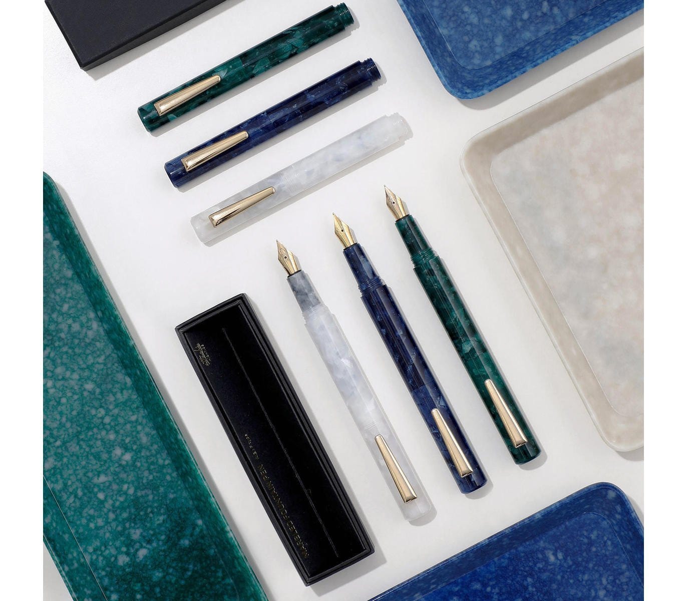 Hightide Penna Marbled Fountain Pen Attaché Green