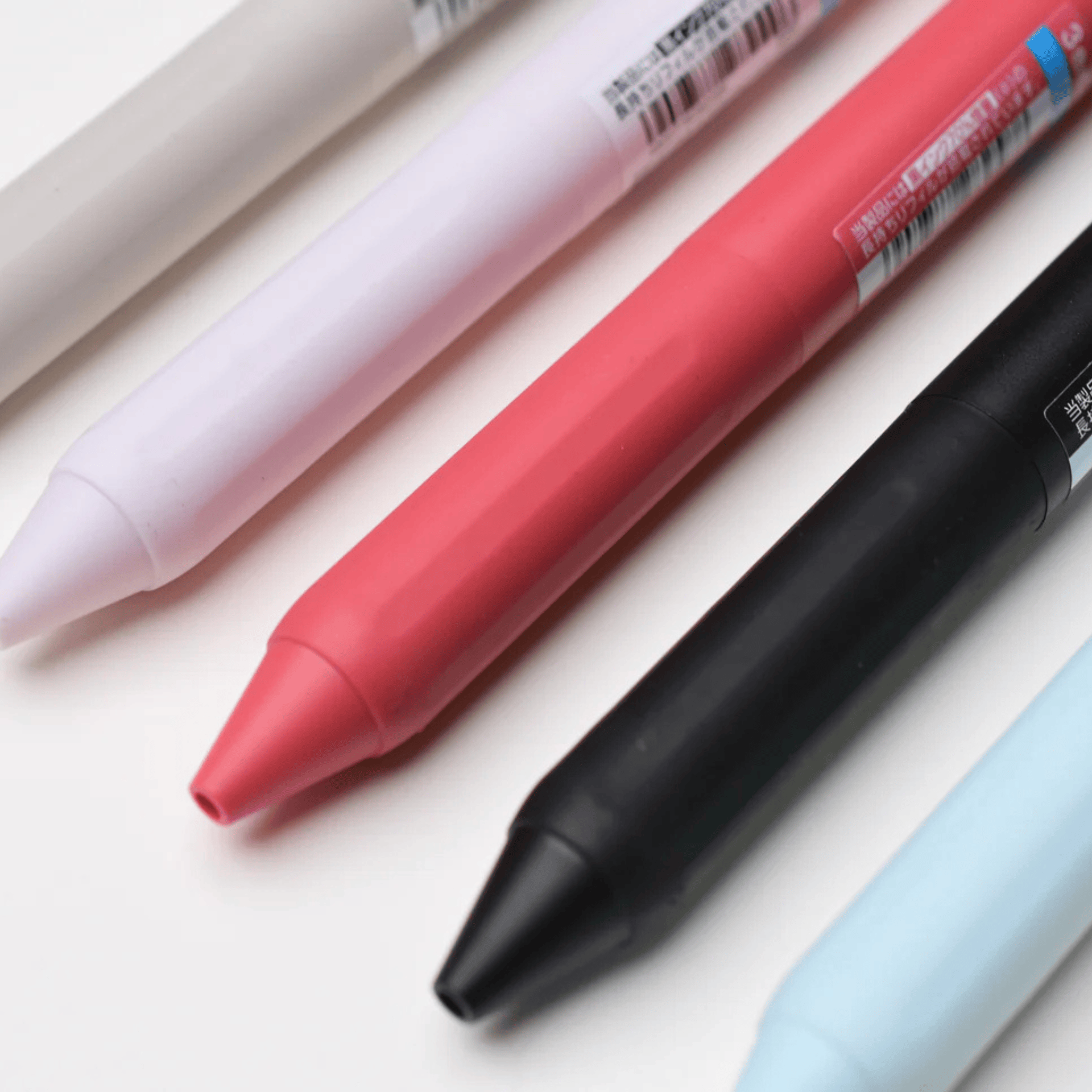 Mitsubishi Pencil Penne Penna Uni-Ball Jetstream - 3 colori