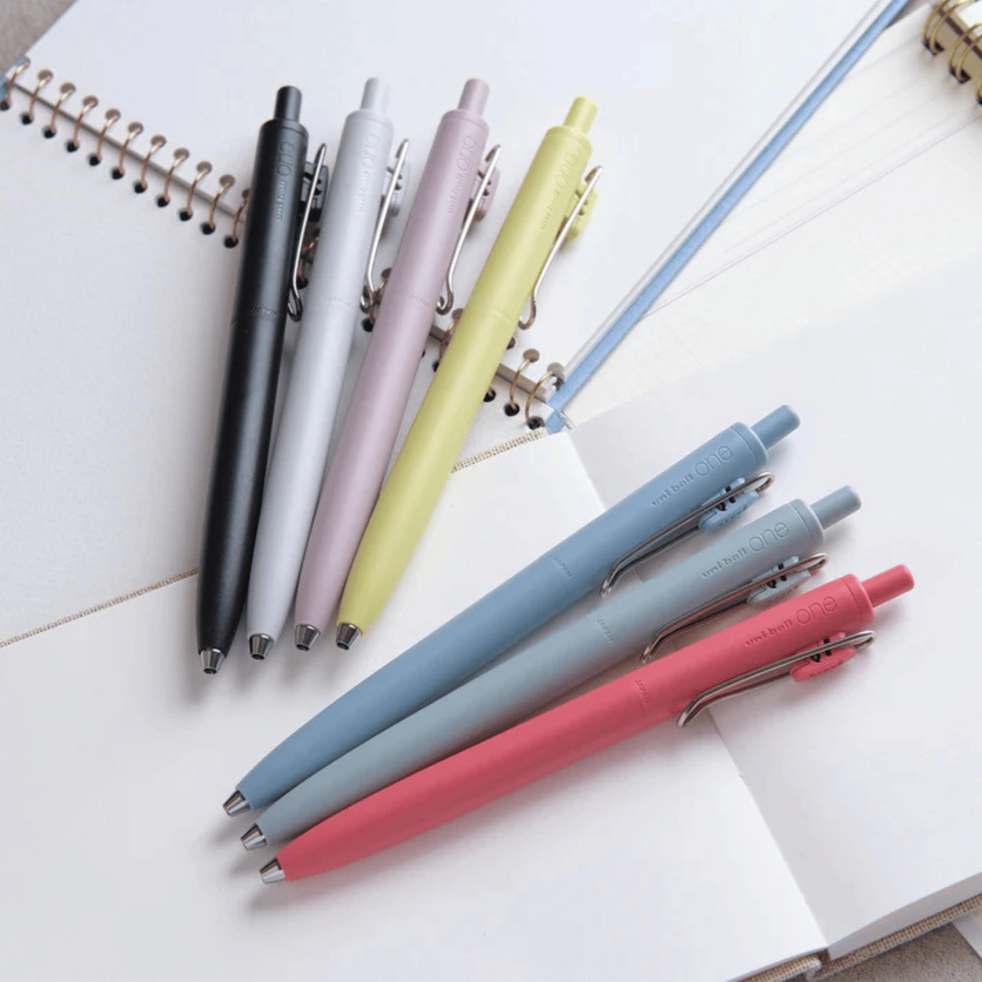 Mitsubishi Pencil Penne Penna Uni-Ball One F