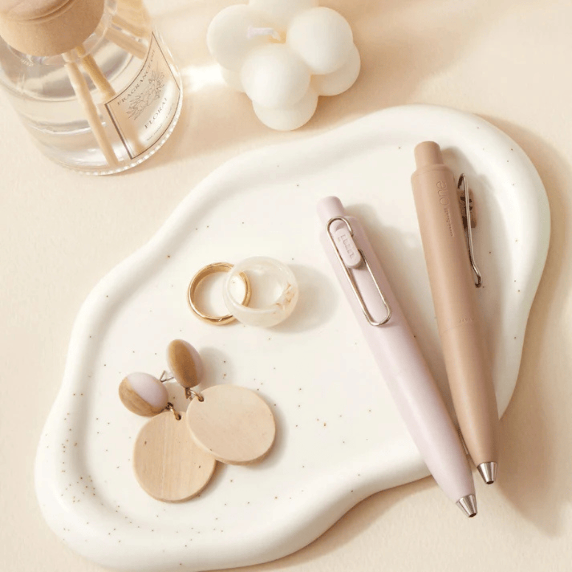 Mitsubishi Pencil Penne Penna Uni-Ball One P