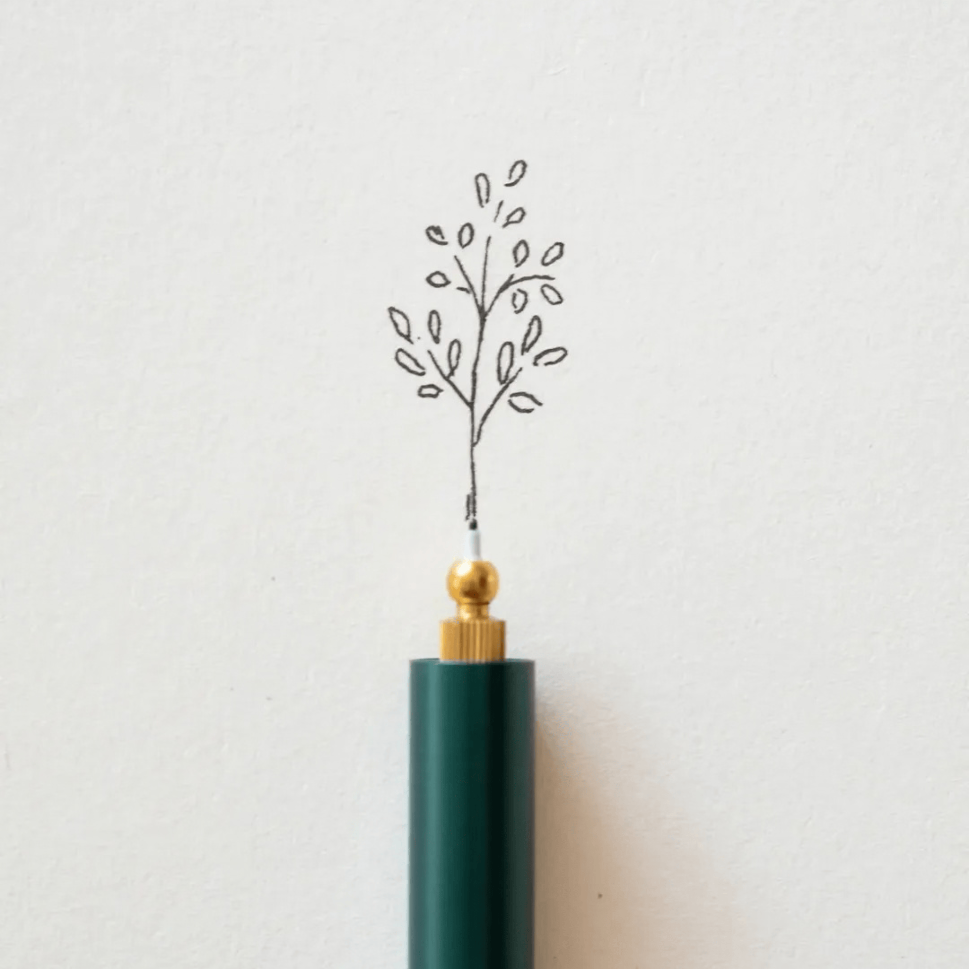 Tom's Studio Penne The Lumos Pro Pen