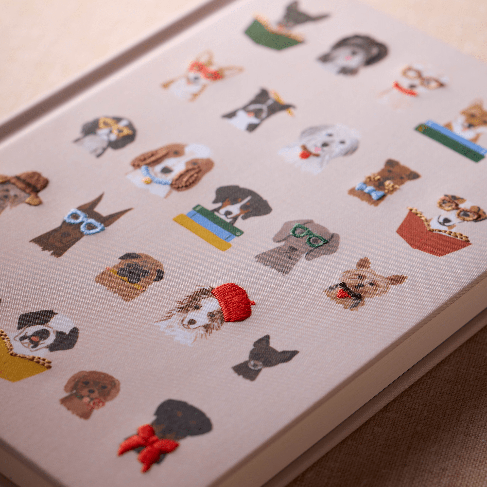 Rifle Paper Quaderni Fabric Journal Dog Rifle Paper - ricamato