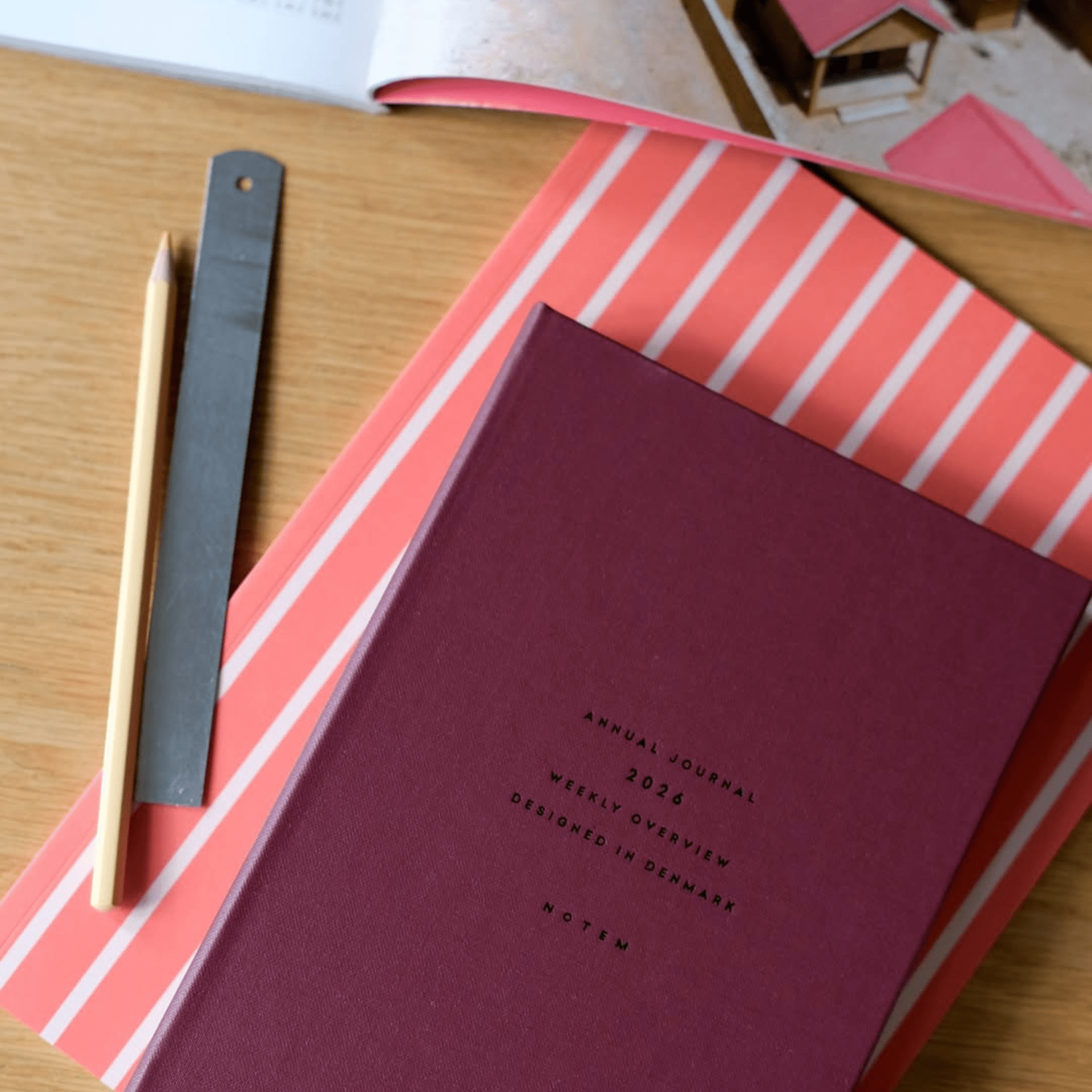 Notem Quaderni Quaderno Vita Large Red & Pink