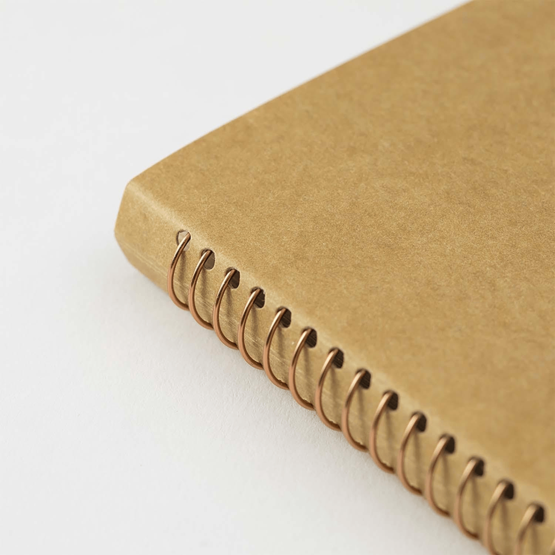 Traveler's Company Japan Quaderni Traveler's Spiral Ring Notebook - A6 SLIM