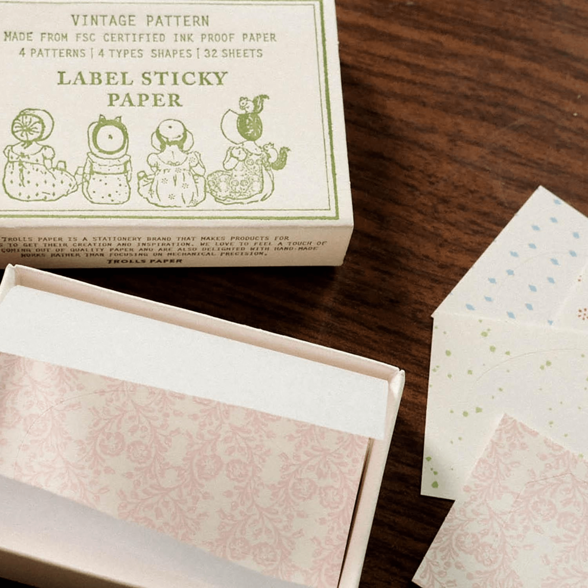 Trolls Paper Stickers Stickers Box - Vintage pattern