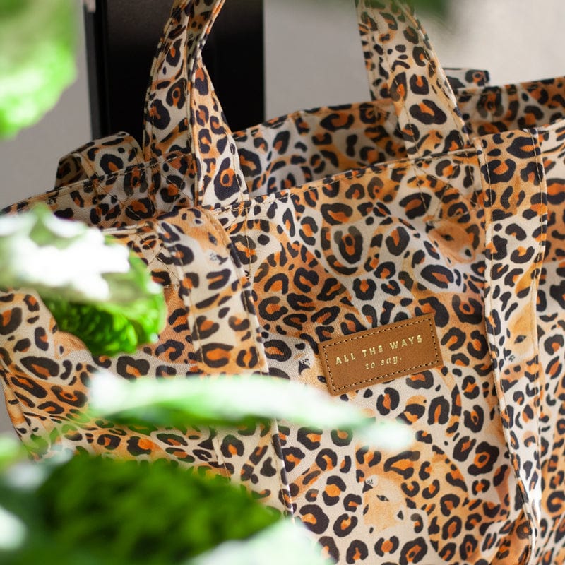 All The Way To Say Accessori Tote Bag Leopard
