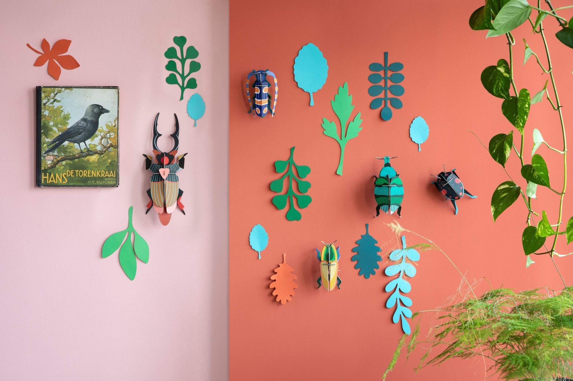 Studio Roof Decorazione parete Beetle Collection - Wall of Curiosities