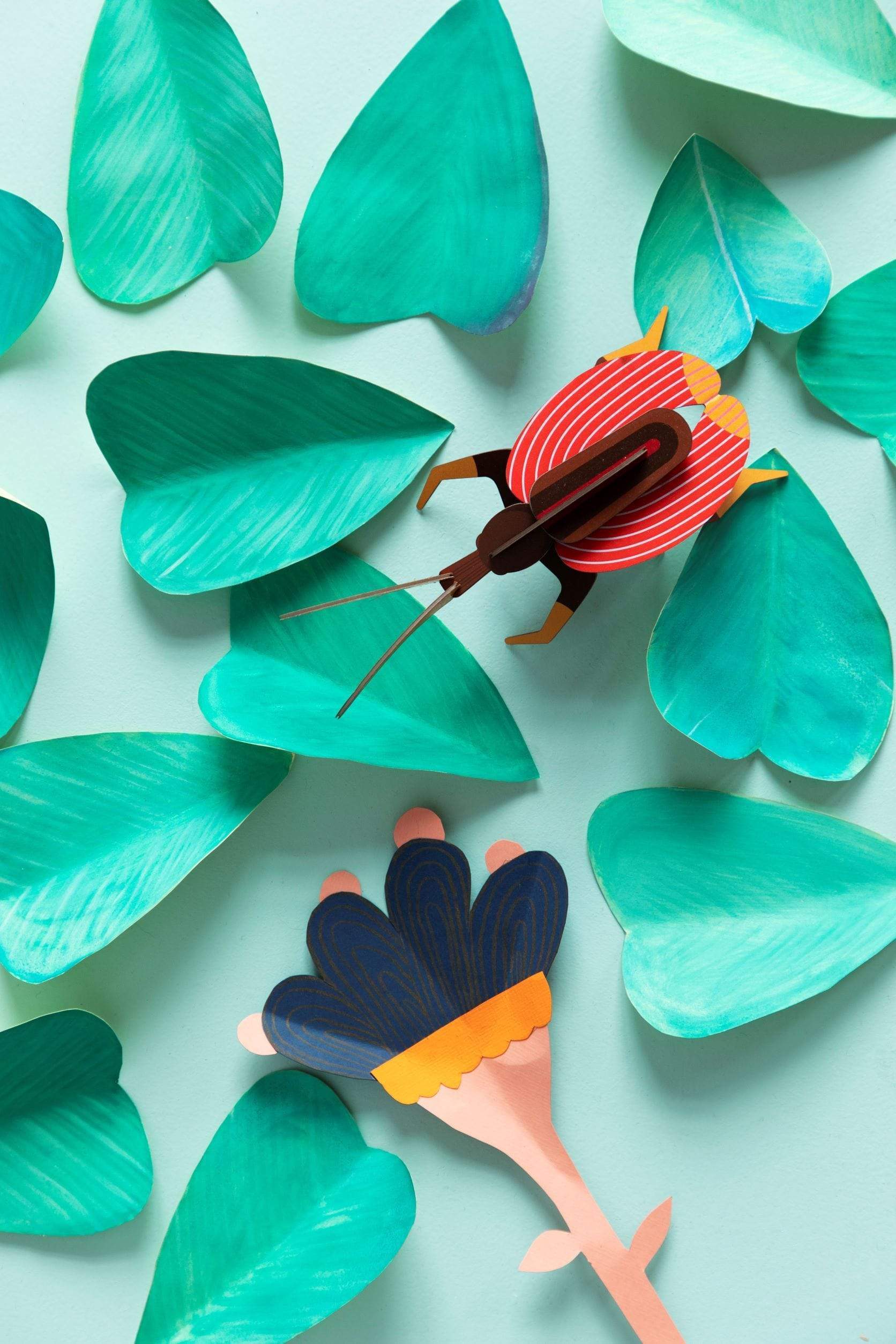 Studio Roof Decorazione parete Violin Beetle