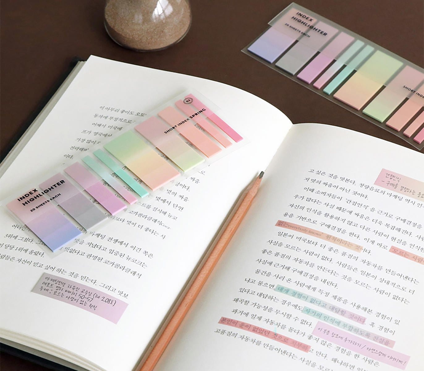 Iconic Notes Sticky Notes Highlighter Spring