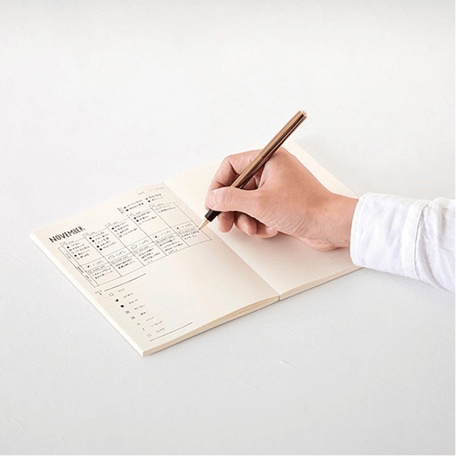 Quaderno puntinato A4: Quaderno per appunti, lettering e disegni
